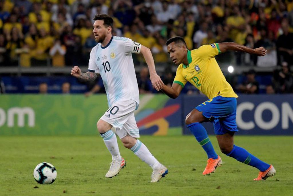 Con Messi como protagonista, el seleccionado de Scaloni trata de recuperarse del golpe. REUTERS/Washington Alves
