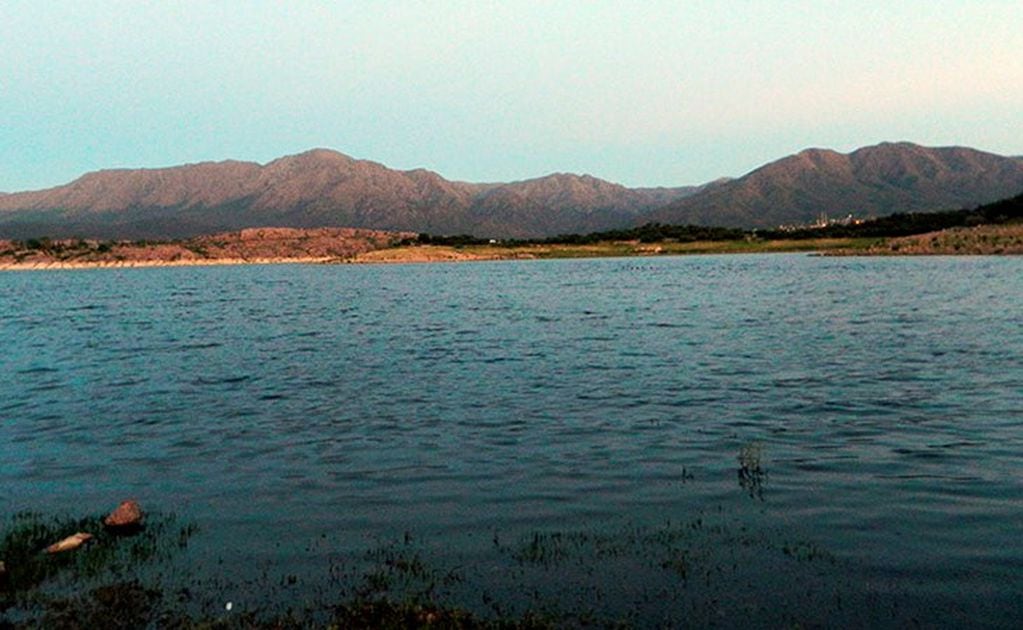 Lago "El Cajón"