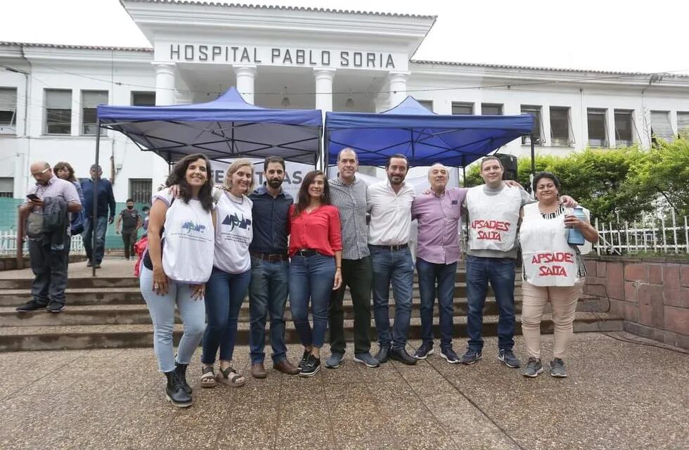 En la jornada de protesta de este martes se presentó en Jujuy la Federación Sindical Nacional de Trabajadores y Trabajadoras de la Salud (Fesintras), a cargo de dirigentes de Apuap (Jujuy),  Cicop (Buenos Aires) y Apsades (Salta).