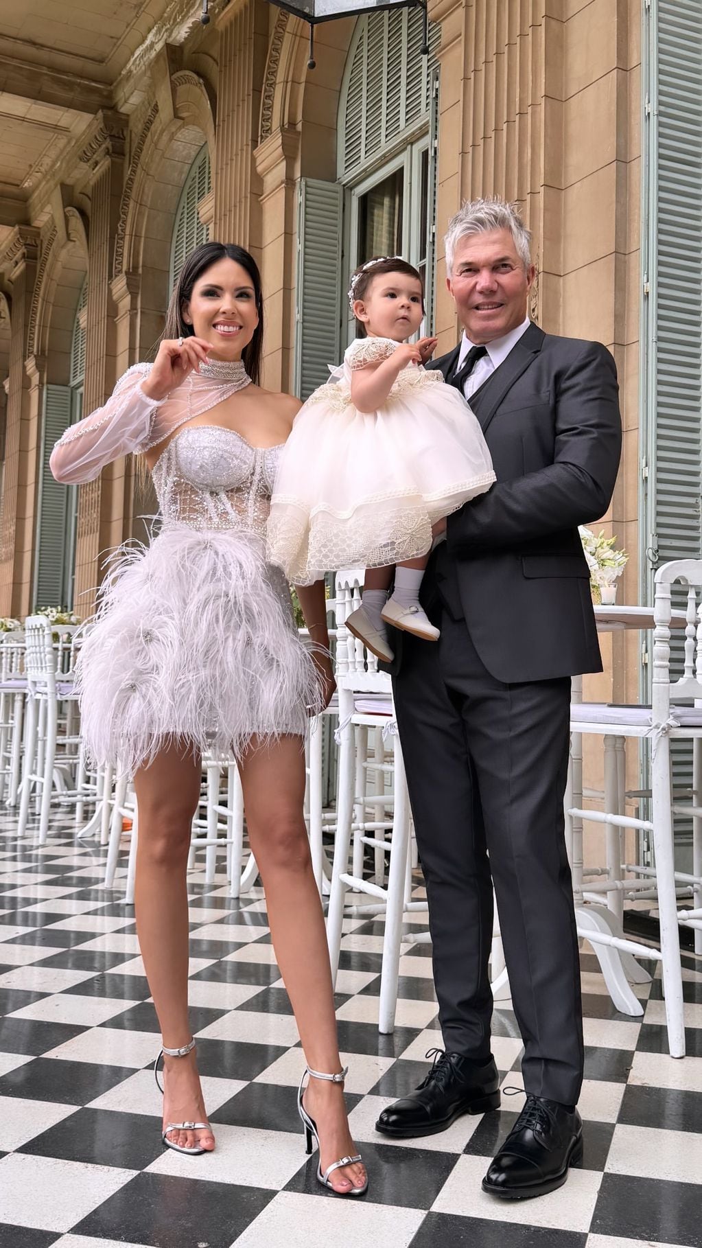 Barby Franco junto a su pareja y su hija. Foto: Instagram.