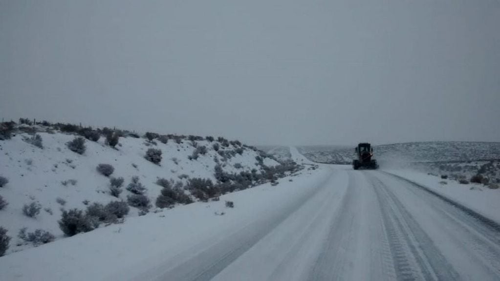 La Ruta 43 completamente nevada.