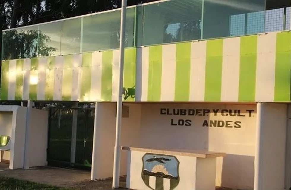 El club Los Andres de San Francisco, afectado por la inseguridad. (Foto El Periódico)