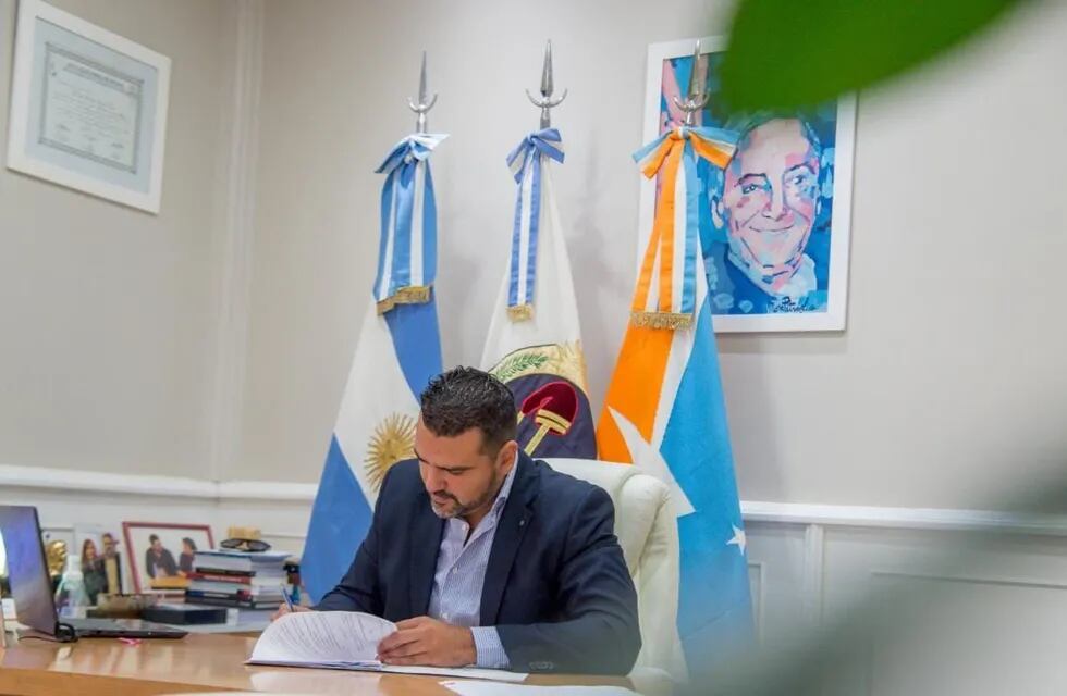 Ushuaia adhirió a la convocatoria a elecciones para el 14 de mayo