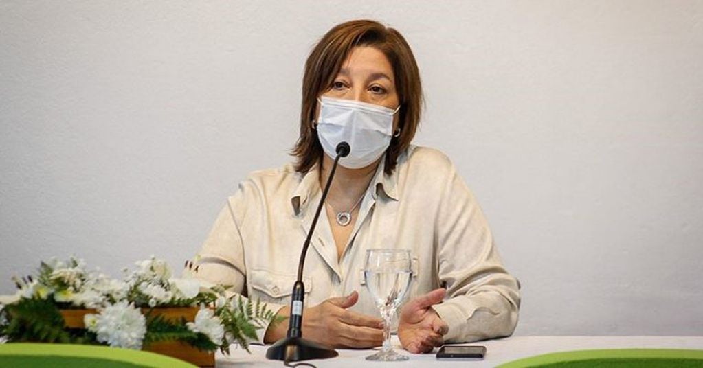 Arabela Carreras, gobernadora de Río Negro (Gentileza Ricardo Pardo, ElCordillerano).