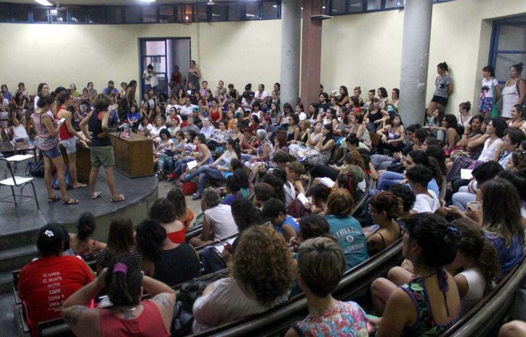 Se organiza el paro de mujeres en Córdoba.