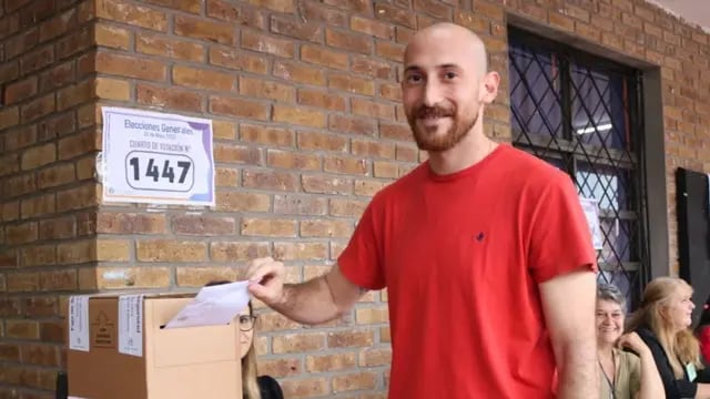Elecciones en Misiones 2023: Pablo Hassan votó en Oberá y aseguró que esperará los resultados junto a su familia