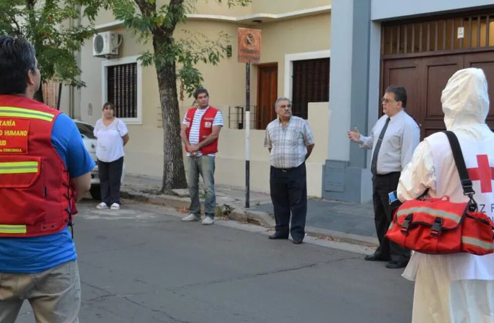 La Cruz Roja trabaja en la ciudad haciendo controles a posibles portadores de COVID 19