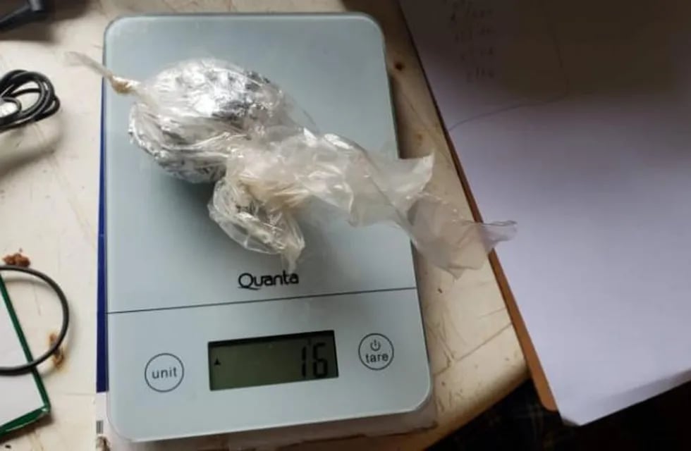 Imagen ilustrativa. Se encontró más de un kilo de cocaína en el lugar.