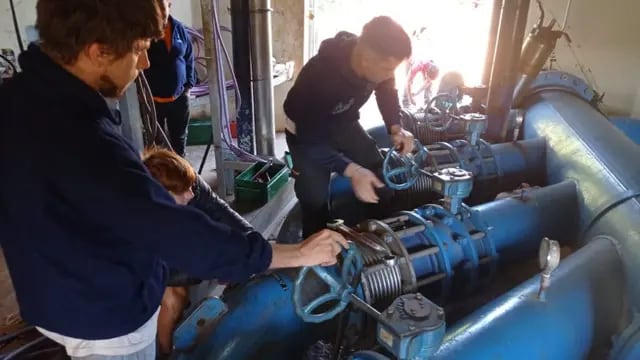 Realizan trabajos para restitución del servicio de agua en Puerto Iguazú