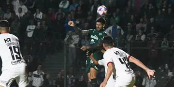 Newell's visitó a Sarmiento