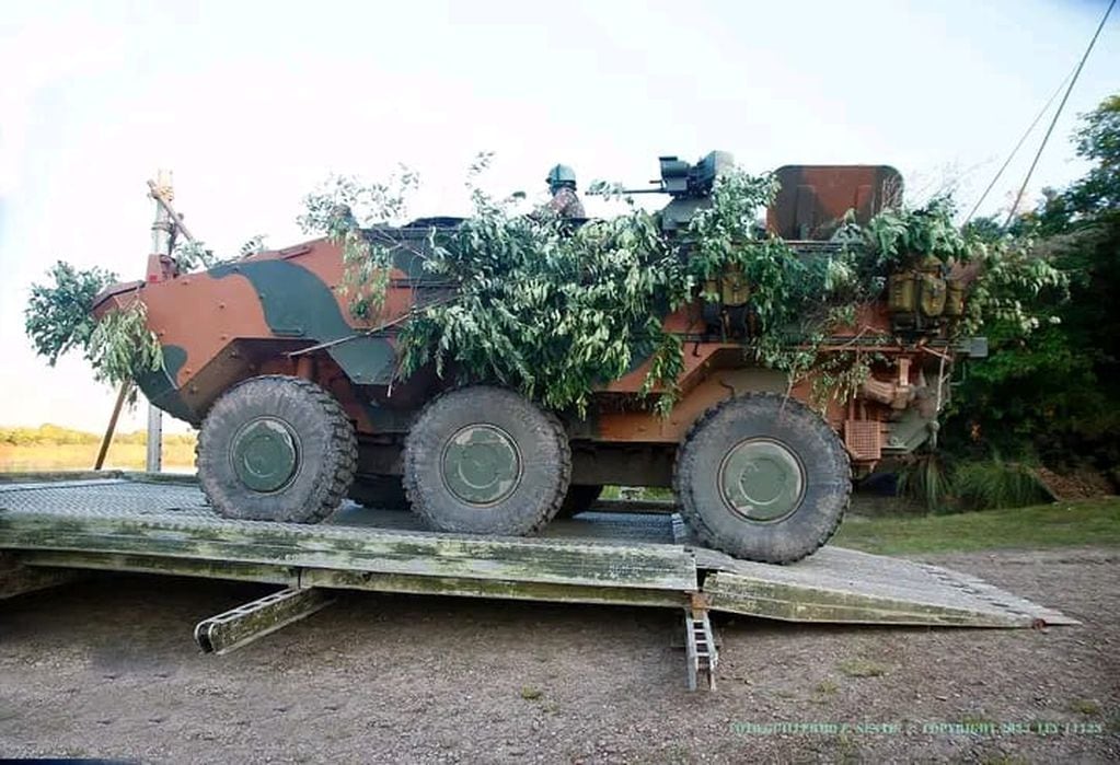 El Guaraní, tanque a ruedas (6x6) del Ejército de Brasil, será incorporado por el Ejército Argentino. Llevará motor fabricado en Córdoba por Iveco.