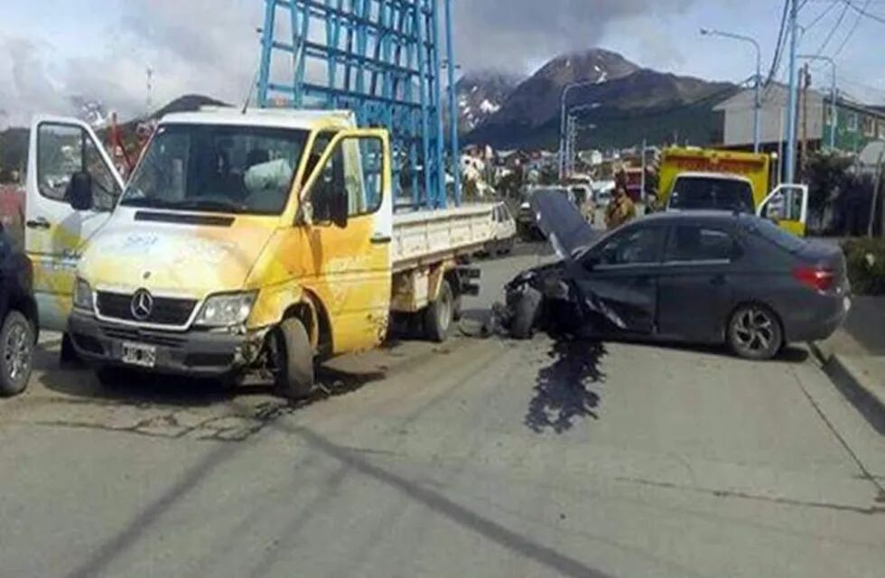 Choque de vehículos en Ushuaia