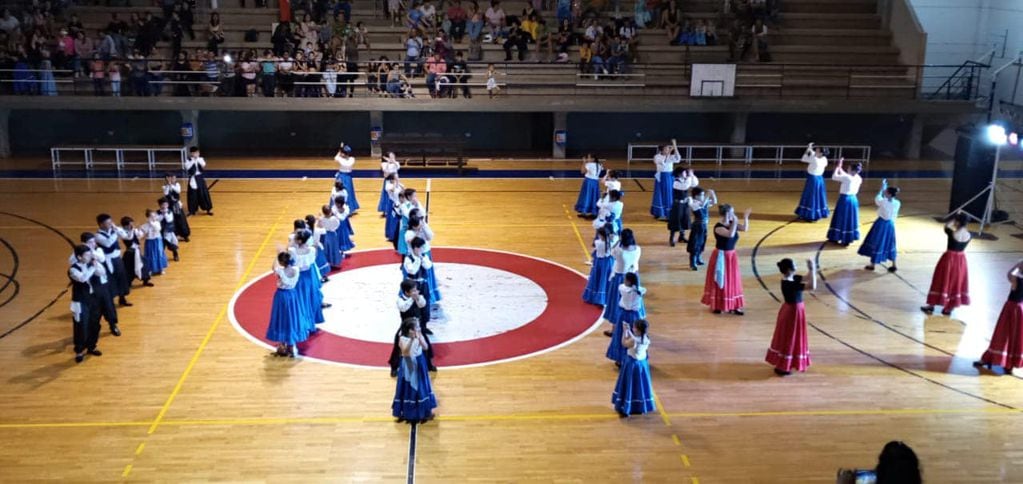 Realizaron un evento por el Día Internacional de la Danza en Iguazú.