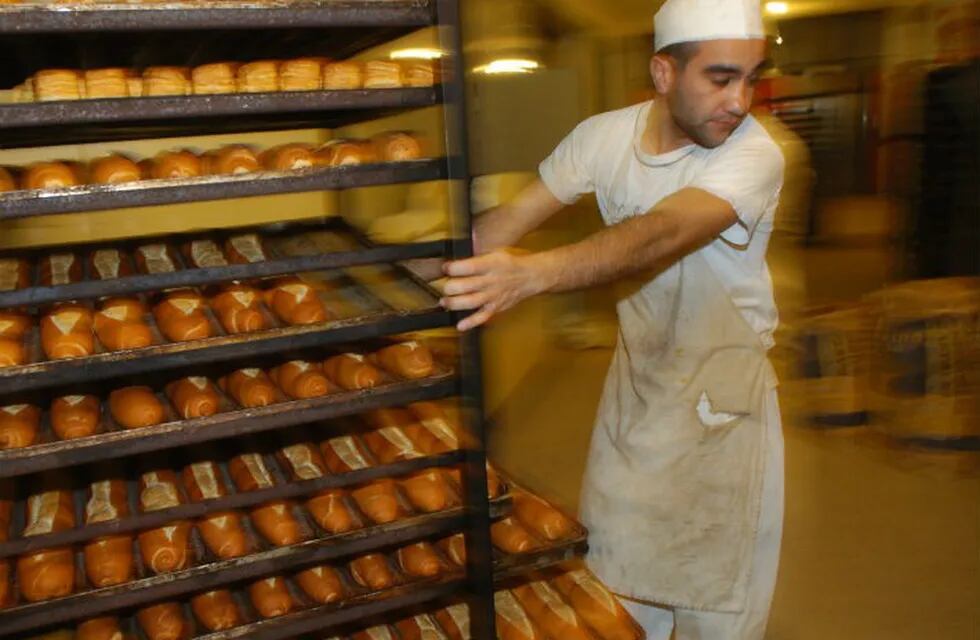 El pan francés se irá a los 50 pesos el kilo.