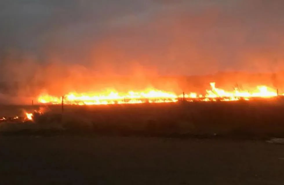 Incendio en Laguna Larga.