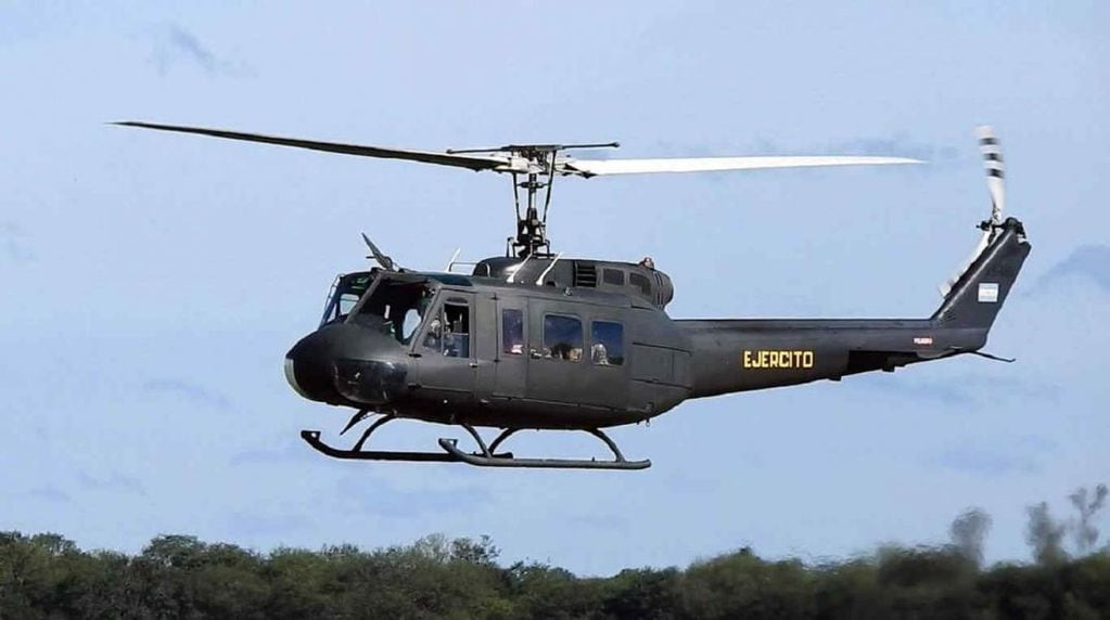 Uno de los helicópteros de Aviación de Ejército, desplegados en los ejercicios.