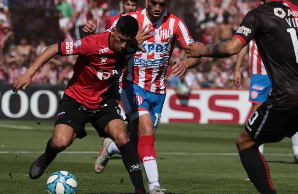 Colón perdió 1 a 0 con Unión en el clásico santafesino por la fecha 9 de la Superliga el 6 de octubre de 2019. (@colonoficial)
