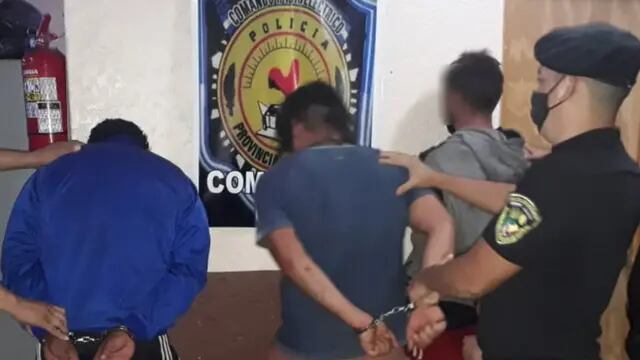 Golpearon a una mujer para robarle y fueron detenidos en Posadas