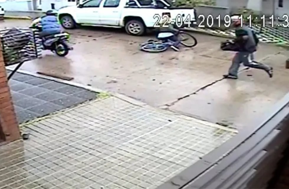 Violento robo a una mujer por parte de motochoros en Río Cuarto.