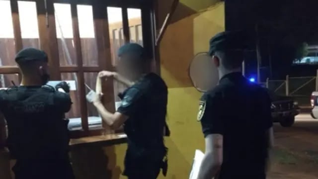 Efectivos policiales clausuraron un bar pool en Comandante Andresito