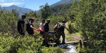 Una mujer fue rescatada en el Parque Nacional Lanín luego de sufrir una caída.