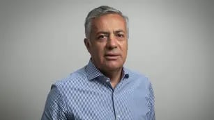 Alfredo Cornejo. Ex Gobernador de Mendoza Senador Nacional por Mendoza Presidente de la UCR