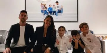 Antonela Roccuzzo junto a Lionel Messi y sus hijos
