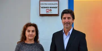La Dra. Marcela Kloster y el Dr. Santiago Gazpoz están al frente del Centro Socialista de Rafaela