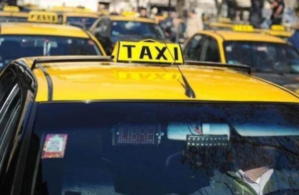 La suba de las tarifas de los taxis alcanzará casi el 30% de los valores actuales. Foto: Archivo.
