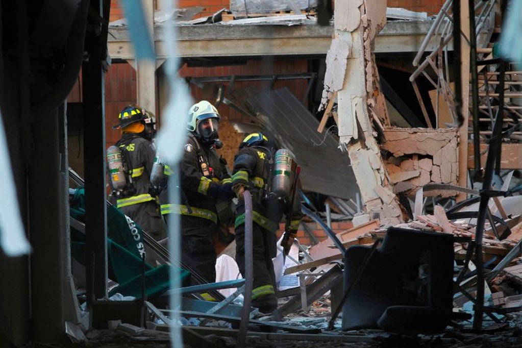 Hay tres víctimas fatales por la explosión en una clínica al sur de Chile. / AFP PHOTO / ATON CHILE / Dragomir YANKOVIC /