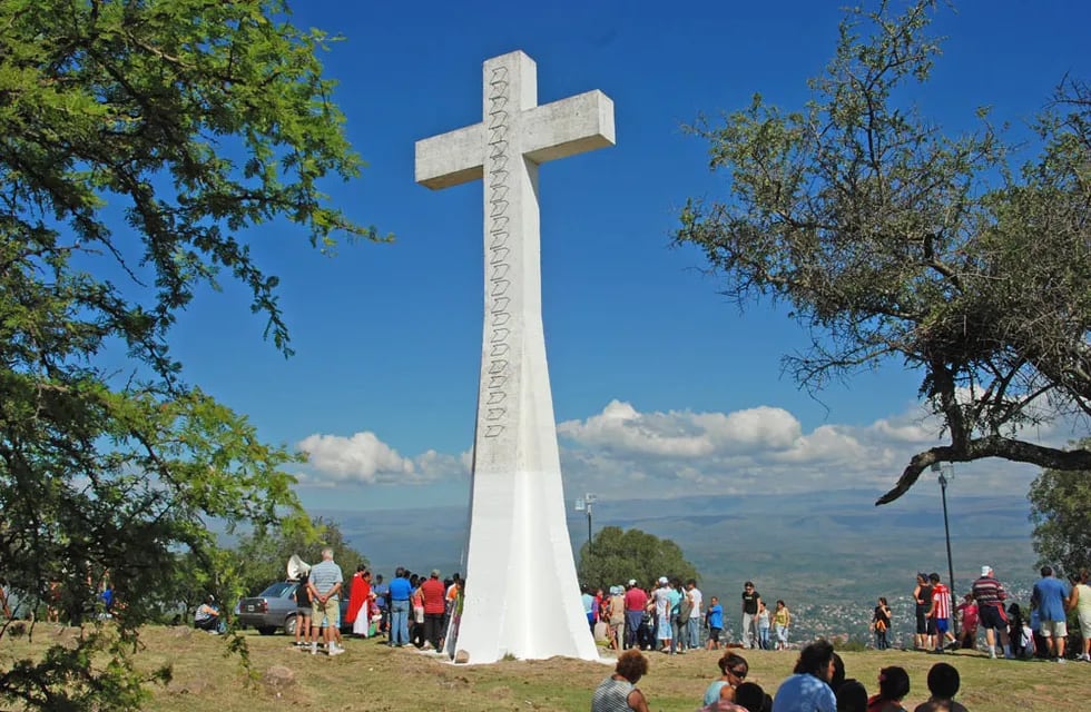 Cerro de la Cruz, Villa Carlos Paz. Valle de Punilla.