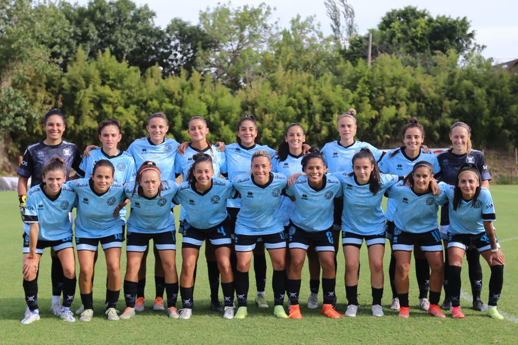 La formación de Belgrano para jugar ante Rosario Central en el torneo YPF de Primera División de fútbol femenino de AFA
