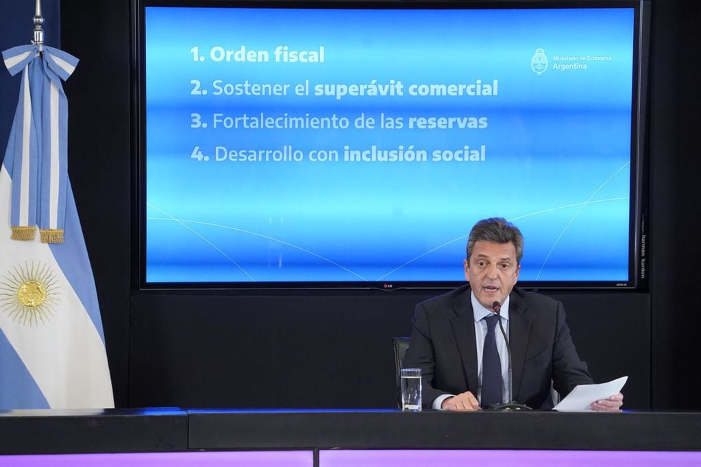 Sergio Massa hizo anuncio de nuevas medidas económicas. Foto: Clarín