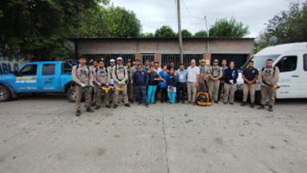 El equipo de trabajadores sanitarios recorre Tucumán en la lucha contra el Dengue.