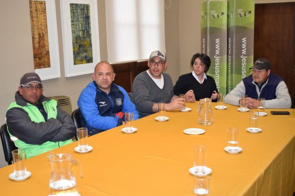 Reunión municipales con ejecutivo (Prensa Gobierno)