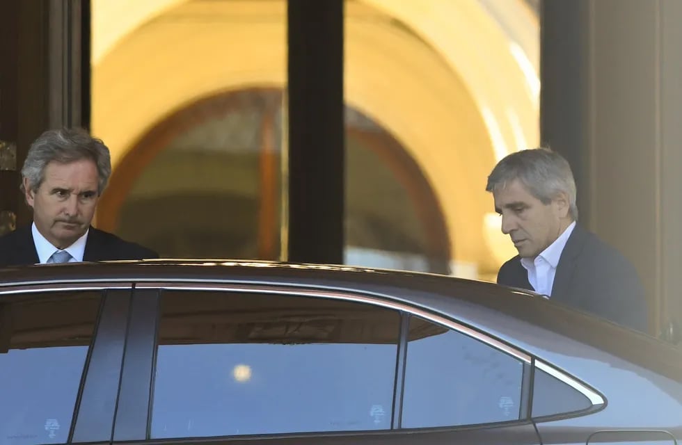 El ministro de Economía Luis Caputo en la Casa Rosada. Foto NA: Daniel Vides