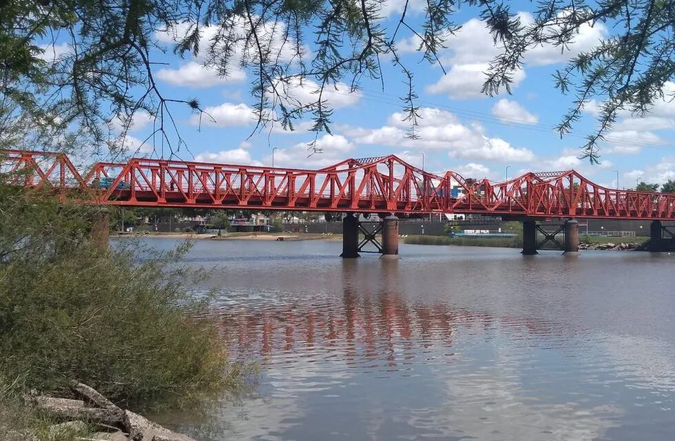 Puente Méndez Casariego - Gualeguaychú.. Foto: Cristina Cartier.