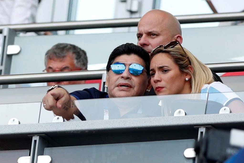Diego Maradona y Rocio Oliva. (reuter).