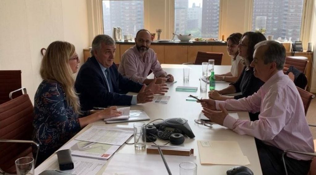 Un momento de la reunión mantenida en las oficinas de Pelli Clarke Pelli, en Nueva York.