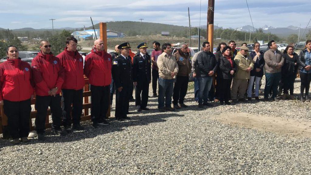 Autoridades presentes en el 42º aniversario de Defensa Civil Tolhuin, Tierra del Fuego