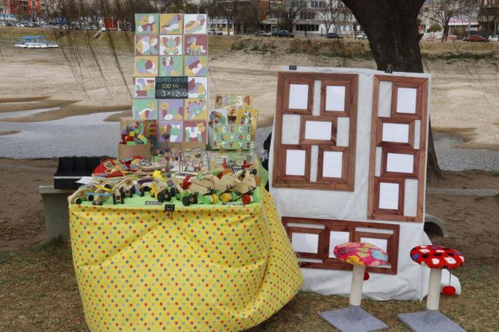 "Ferias barriales" en Villa Carlos Paz. (Foto: prensa municipal).