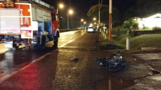 Falleció un motociclista en Puerto Iguazú tras un choque frontal