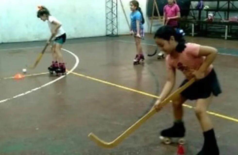 Abren inscripciones para hockey sobre patines en Puerto Iguazú.