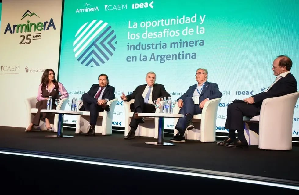 El gobernador de Jujuy, Gerardo Morales, expuso sobre oportunidades de negocios a partir de la industria minera, en el marco de la 25.ta Feria Internacional Arminera 2023.