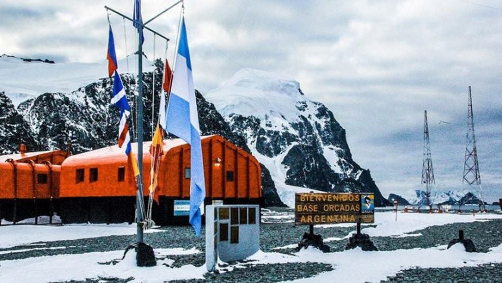 Instalaciones de la Base Antártica Conjunta Orcadas, en Isla Laurie, Antártida Argentina.