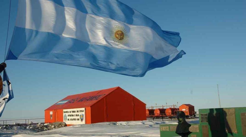 Así se ve por fuera la Base Marambio de Argentina ubicada en la Antártida