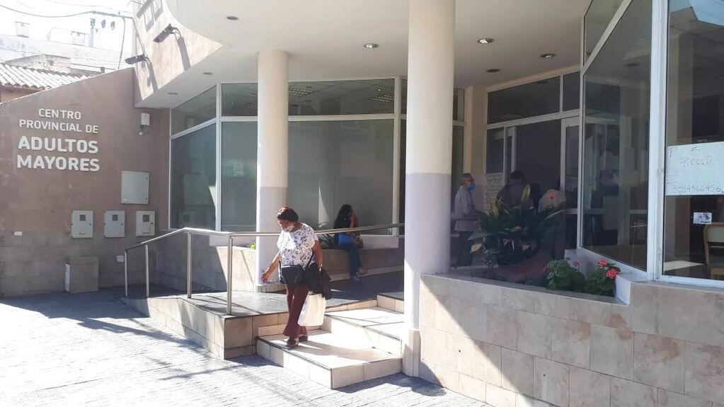 Desde el lunes en el segundo piso del edificio del CEPAM, en Alvear 1.152 de San Salvador de Jujuy, se inscribirá para el curso de preparación para ingresar a Medicina.