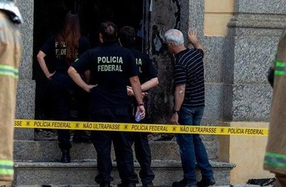 La Policía brasileña abatió a 11 delincuentes durante el intento de un golpe comando a dos bancos.