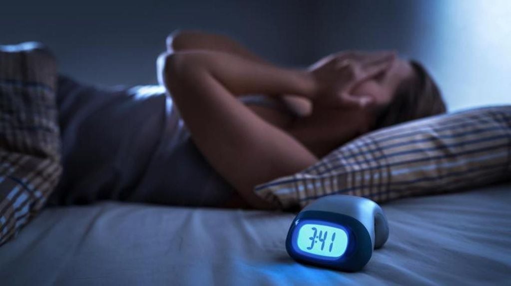 6 consejos saludables para combatir el insomnio.
