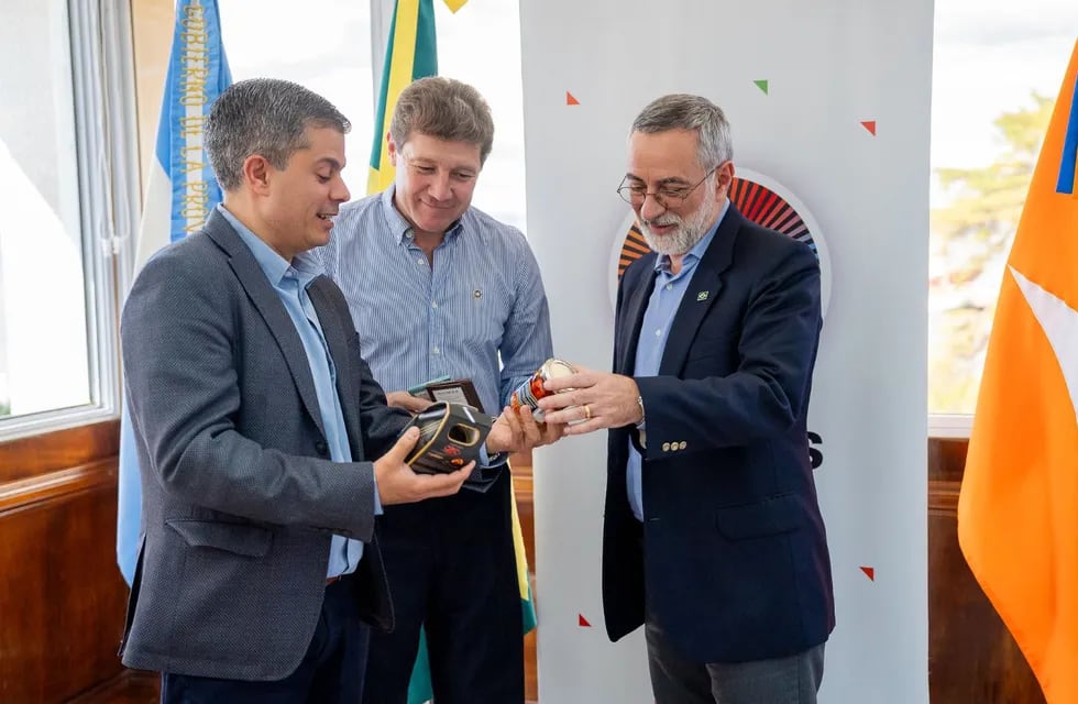 El Embajador de Brasil visitó Tierra del Fuego